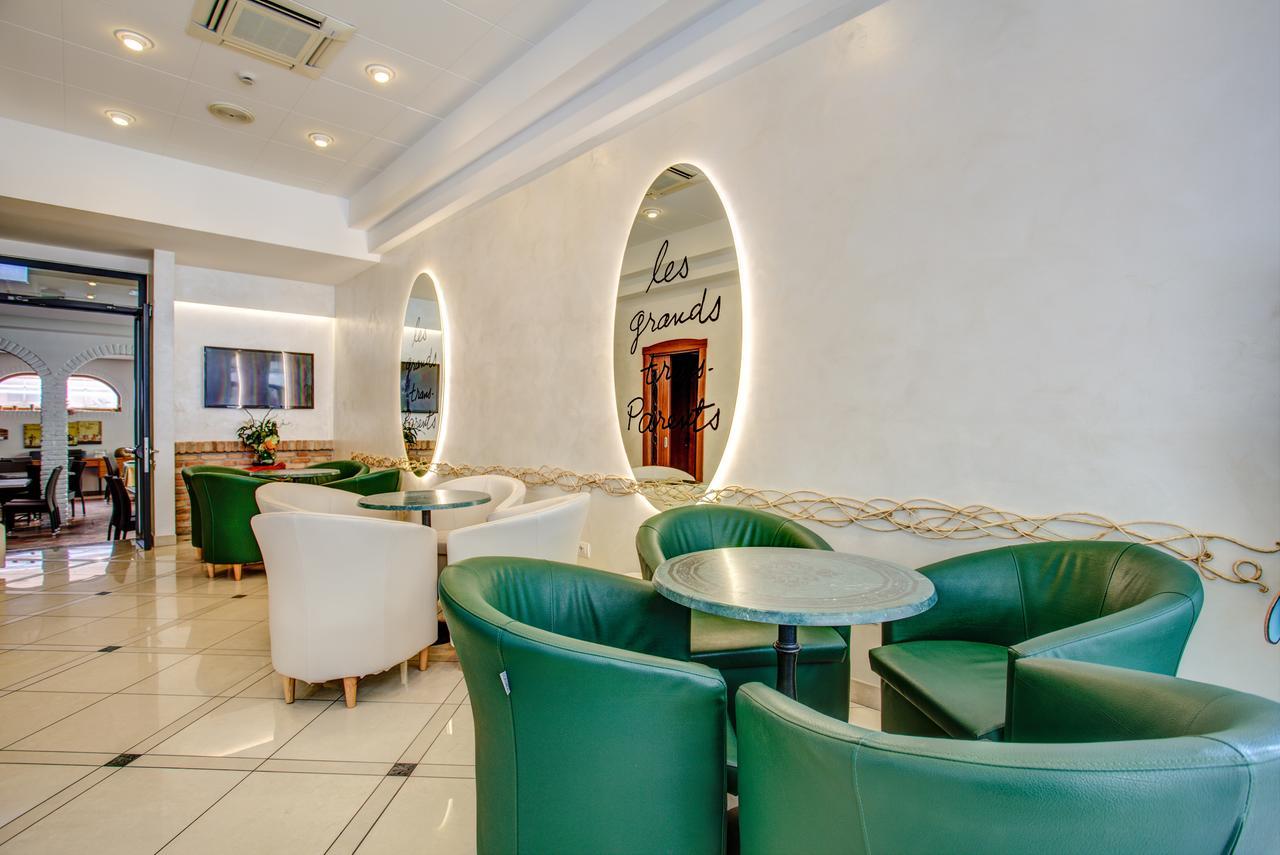 Ancora & 3* Cattolica